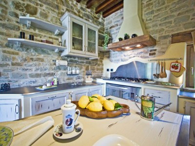 Villa Belvilla by OYO La Rocca - Features photo 26