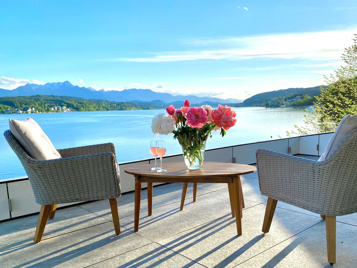 Holiday house Lake house with private bathing jetty - Outdoor photo 2