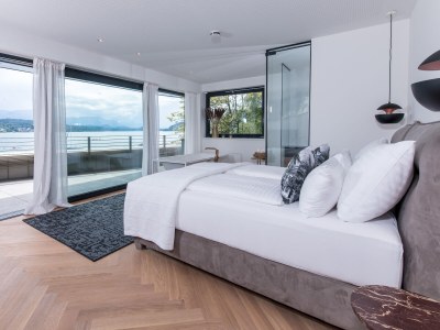 Holiday house Lake house with private bathing jetty - Outdoor photo 14