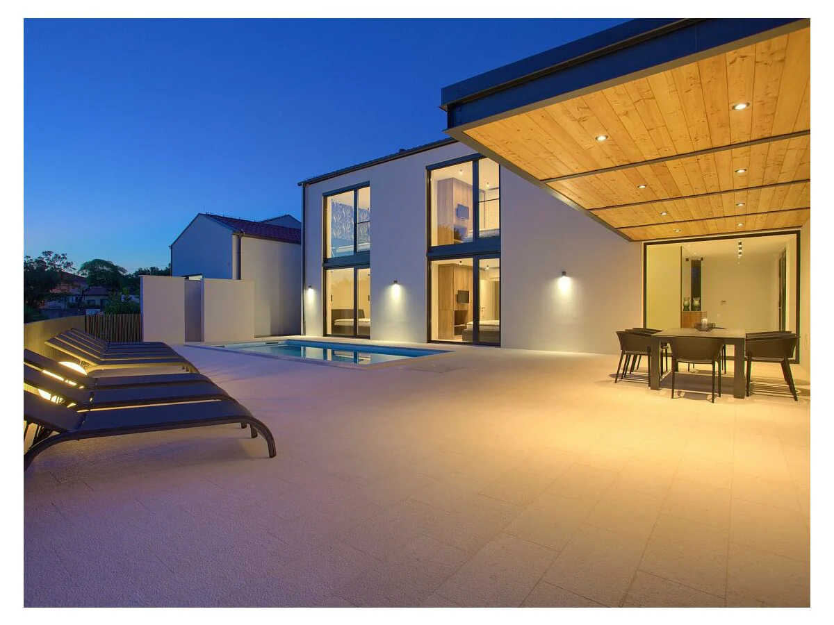 Villa Casa Forma with heated pool - Outdoor photo 2