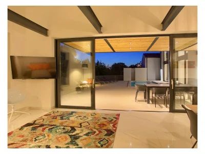 Villa Casa Forma with heated pool - Features photo 25