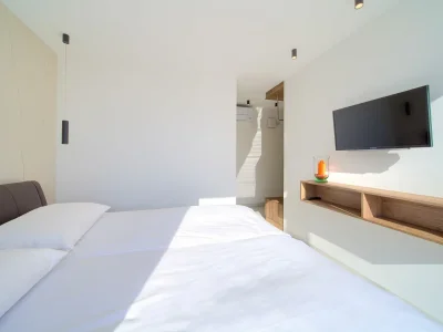 Villa Casa Forma with heated pool - Features photo 33