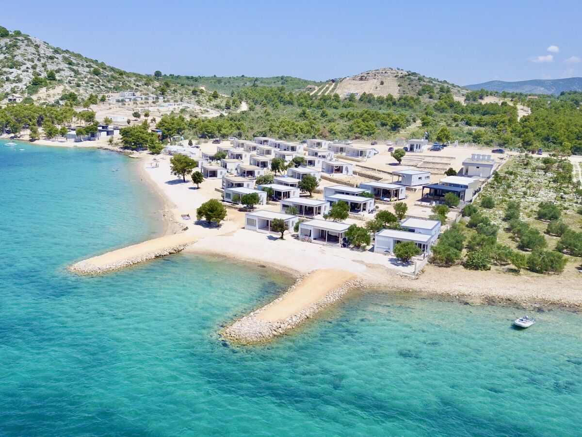 Villa BUQEZ ECO RESORT - Villa 28 - Direkt am Strand