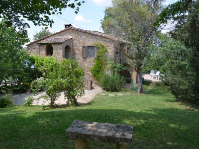 Holiday apartment LA CASINA apartment in old cottage with pool in Radicondoli - Holiday apartment