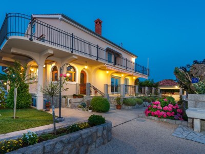 Holiday apartment No title - Outdoor photo 9