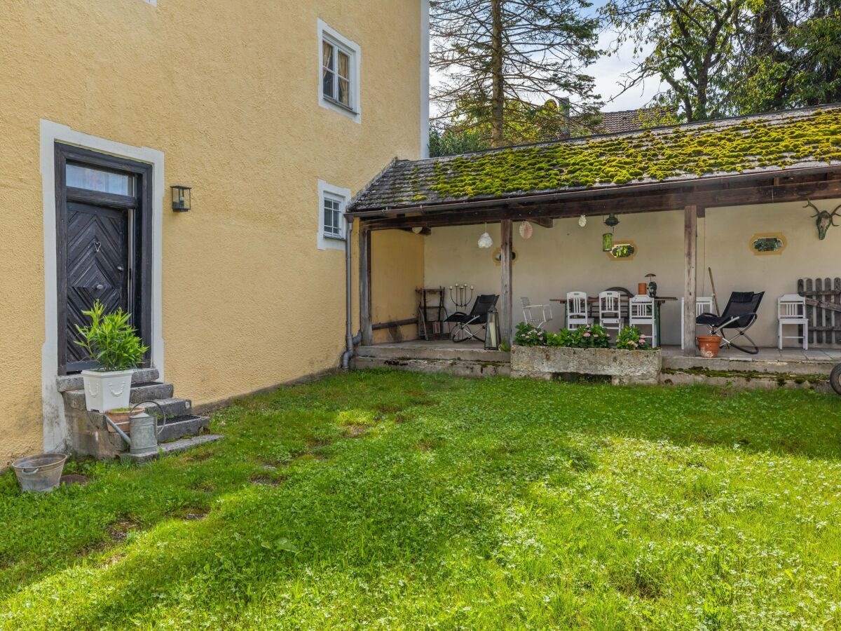 Holiday house Herrenhaus in Riedenburg im malerischen Altmühltal - Outdoor photo 5