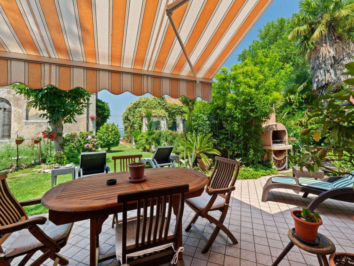 Villa Malerische Villa in Lido di Venezia mit Garten - Outdoor photo 2