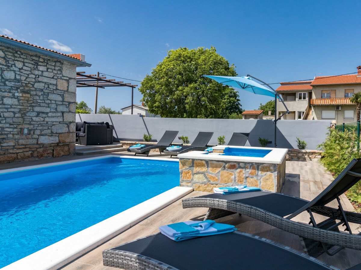 Holiday house Imela - Outdoor photo 2