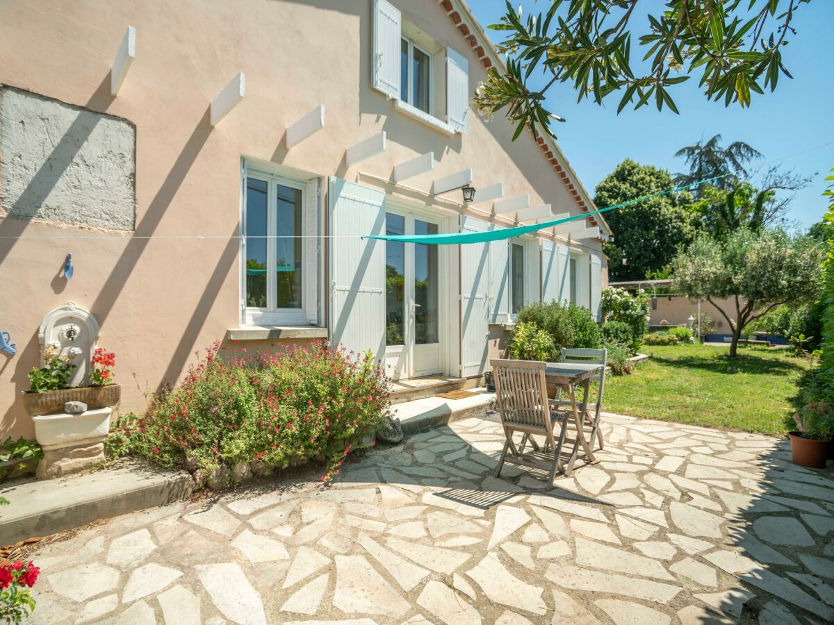 Holiday house Pretty holiday home with garden and hot tub - Outdoor photo 2