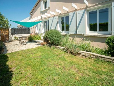 Holiday house Pretty holiday home with garden and hot tub in Vaucluse - Mont Ventoux - Holiday house