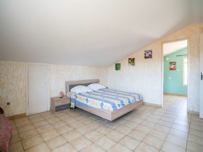 Holiday house Pretty holiday home with garden and hot tub - Features photo 31