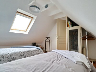 Holiday house 690-Charming villa in a lush garden - Features photo 16