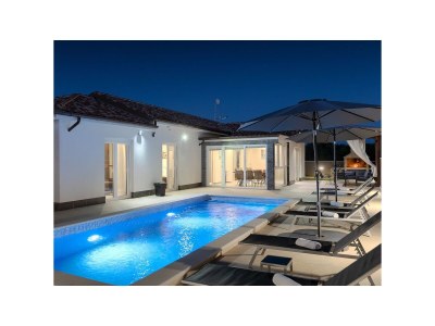 Holiday house Villa Miracle - Features photo 38