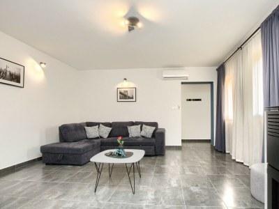 Holiday house Holiday House Ulika with Private Pool - Features photo 16