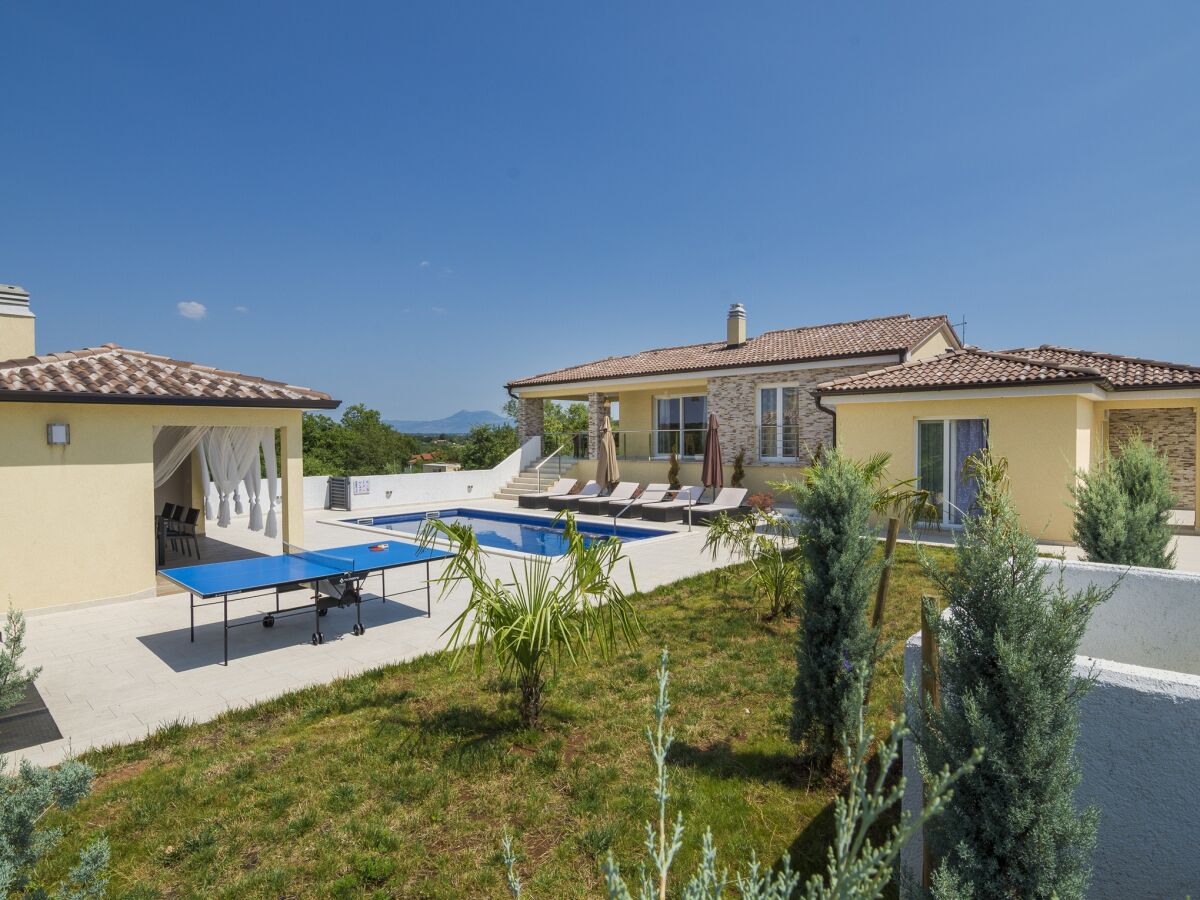 Villa Villa Land with Private Pool - Outdoor photo 3