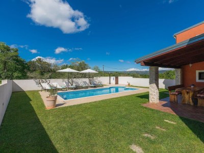 Villa Wonderful Villa Prisedi with Private Pool - Outdoor photo 13