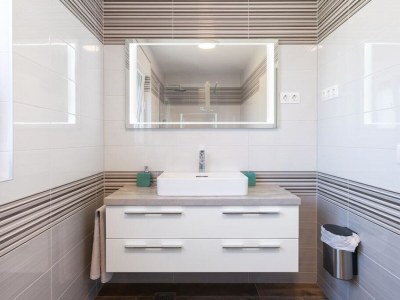 Villa Villa Histra - Private Pool, Sea View, 5 Bedrooms - Features photo 28