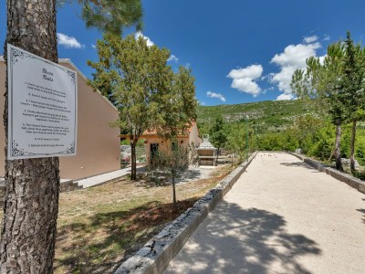 Holiday house Villa Danica with Pool - Outdoor photo 9