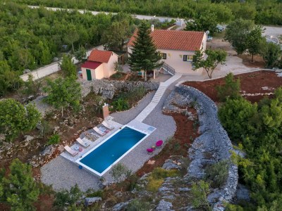 Holiday house Villa Danica with Pool - Outdoor photo 11