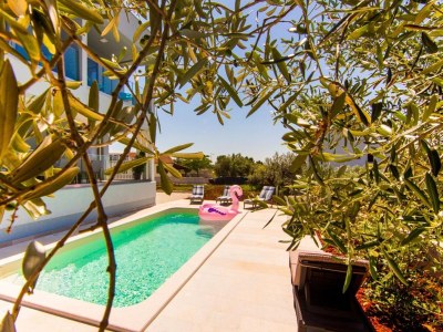 Villa Villa with Pool and Sea View in Fazana - Horizont - Outdoor photo 7