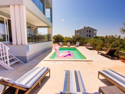 Villa Villa with Pool and Sea View in Fazana - Horizont - Outdoor photo 12