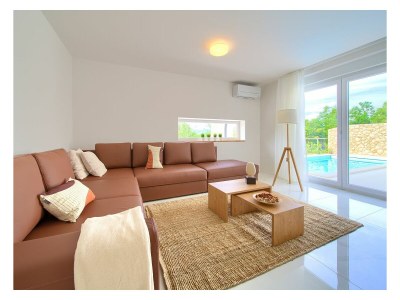 Villa Terra with heated pool - Features photo 18