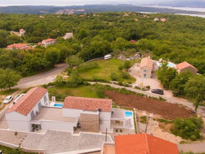 Villa Rossa with heated pool - Environment photo 34