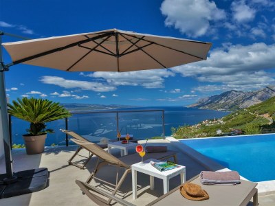 Villa Villa Skyview mit 44m² Infinity-Pool, Panoramablick in Brela - Villa