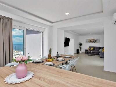 Villa Villa Skyview mit 44m² Infinity-Pool, Panoramablick - Features photo 21