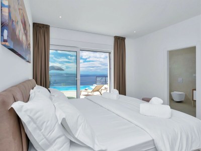 Villa Villa Skyview mit 44m² Infinity-Pool, Panoramablick - Features photo 30