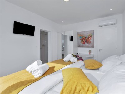 Villa Villa Skyview mit 44m² Infinity-Pool, Panoramablick - Outdoor photo 46