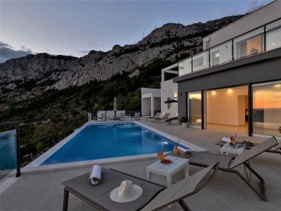 Villa Villa Skyview mit 44m² Infinity-Pool, Panoramablick - Outdoor photo 61