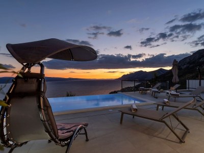 Villa Villa Skyview mit 44m² Infinity-Pool, Panoramablick - Outdoor photo 67