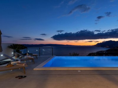 Villa Villa Skyview mit 44m² Infinity-Pool, Panoramablick - Outdoor photo 70