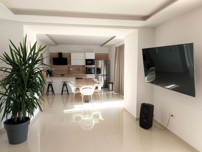 Villa Villa Skyview mit 44m² Infinity-Pool, Panoramablick - Outdoor photo 87