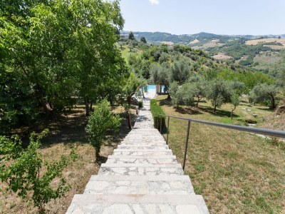 Apartment Stilvoller Aufenthalt mit Pool - Outdoor photo 6