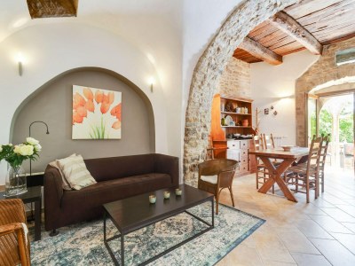 Apartment Stilvoller Aufenthalt mit Pool - Features photo 23