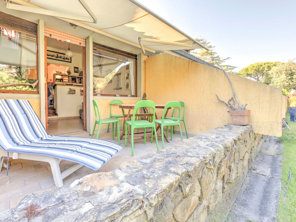 Holiday house Seaside Apartment with Views, Punta Ala