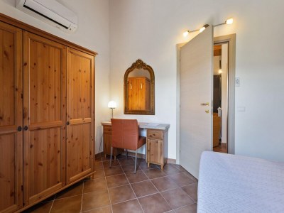 Apartment Apartment in Ripabottoni with Panoramic Views - Features photo 29