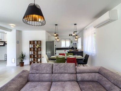 Villa Flavia with private pool, close to the beach - Features photo 12