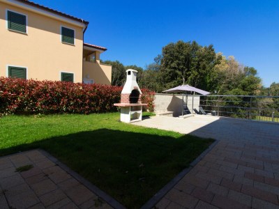 Villa Villa Aurora with pool - Outdoor photo 7