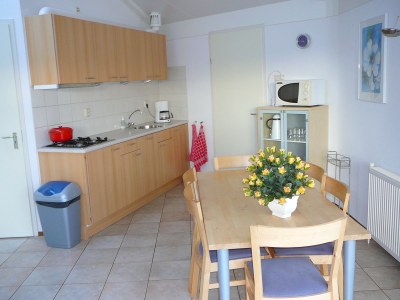 Bungalow Zeester 273A - Features photo 7