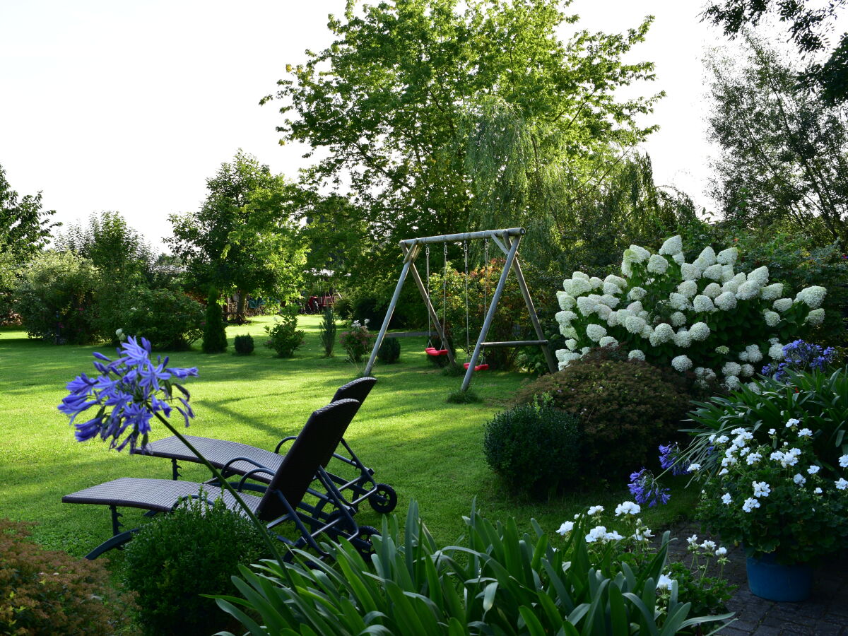 Holiday apartment "Landlust" - Outdoor photo 3