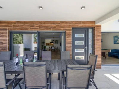 Villa Lukawith pool - Outdoor photo 12