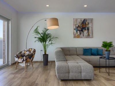 Villa Lukawith pool - Features photo 13