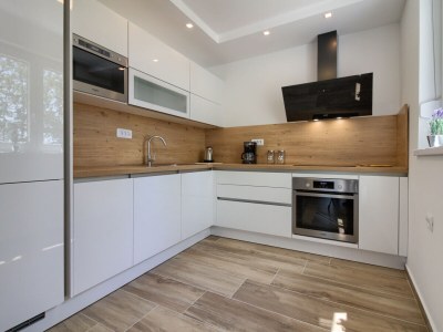 Villa Lukawith pool - Features photo 22