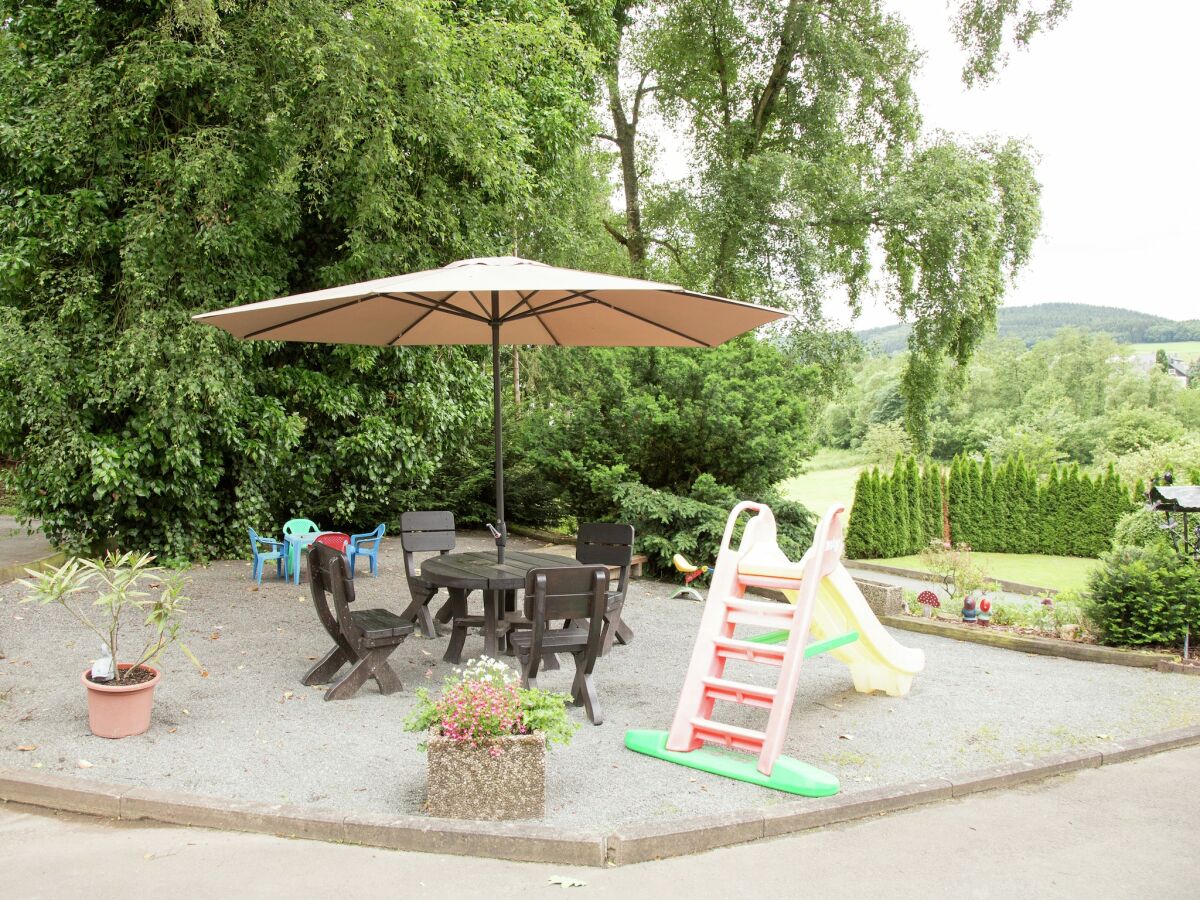 Apartment Einladende Ferienwohnung in Medebach - Outdoor photo 3