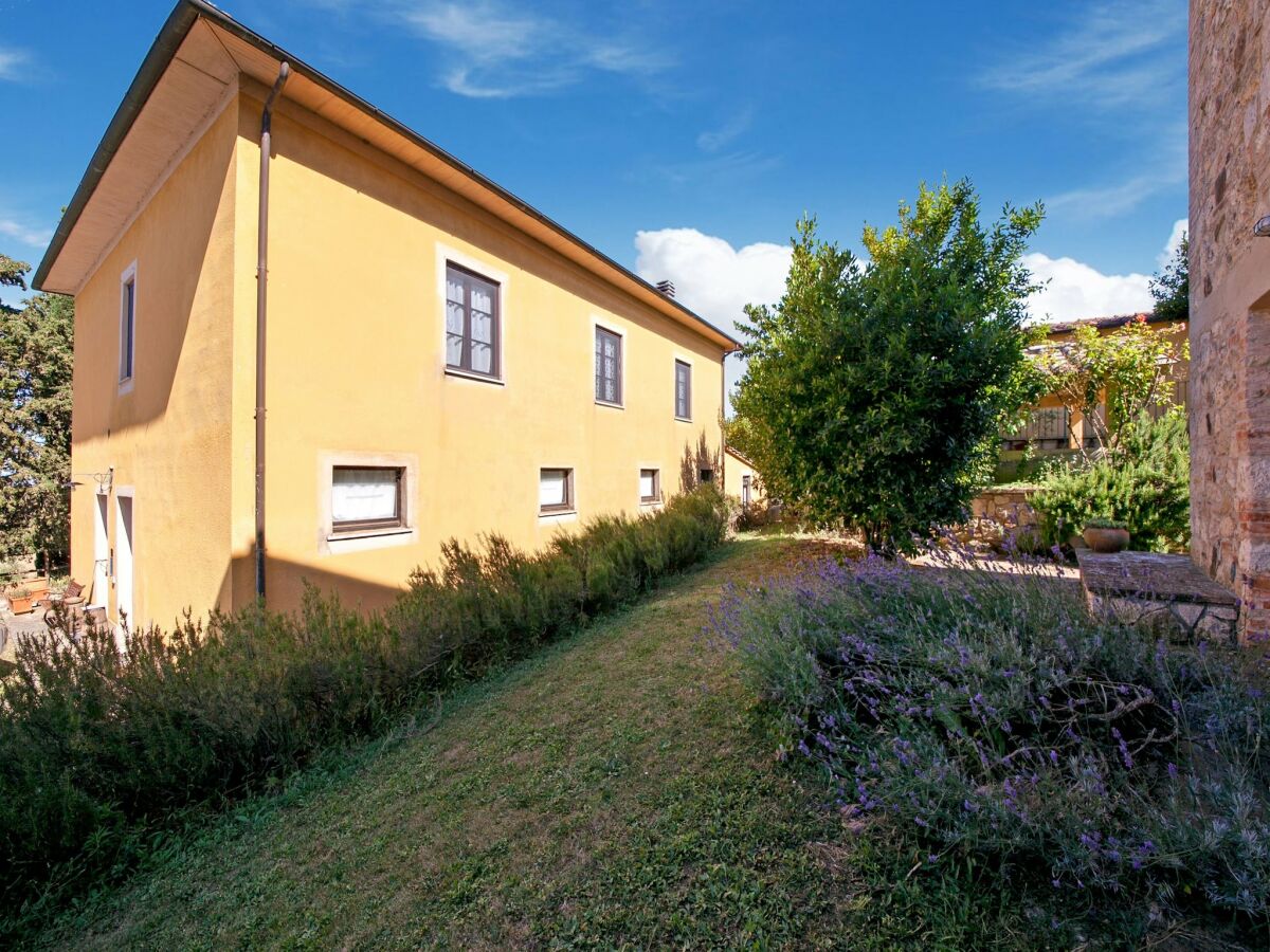 Holiday house Ein geräumiger Rückzugsort für zehn - Outdoor photo 4