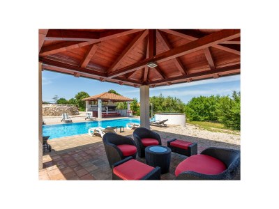 Villa with pool, jacuzzi, sauna, fitness, wine cellar - Outdoor photo 3