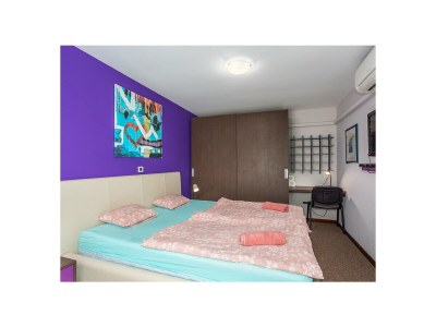 Villa with pool, jacuzzi, sauna, fitness, wine cellar - Features photo 34